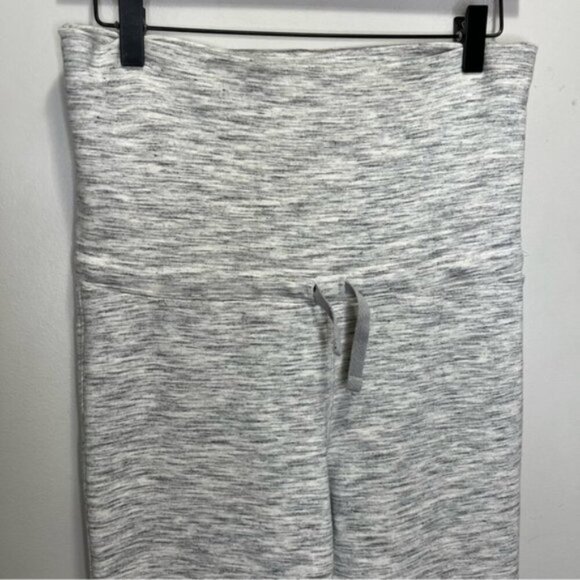 Free People FP Movement Nico Crop Flare Sweatpants Size Small Activewear Yoga - Picture 4 of 12